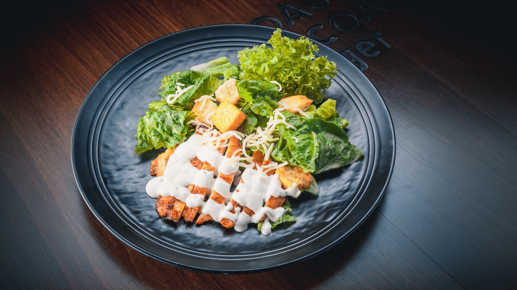 Caesar Salad سلطة القيصر